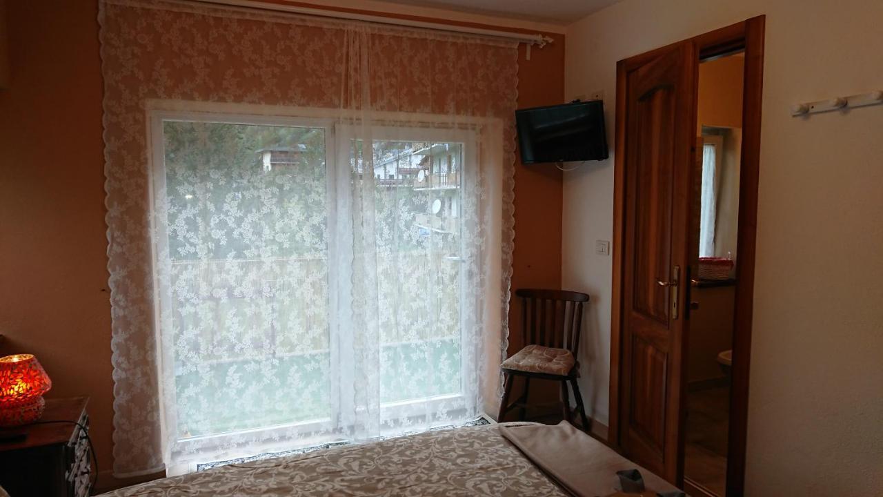 B&B Maison Odille Valtournenche Exteriör bild